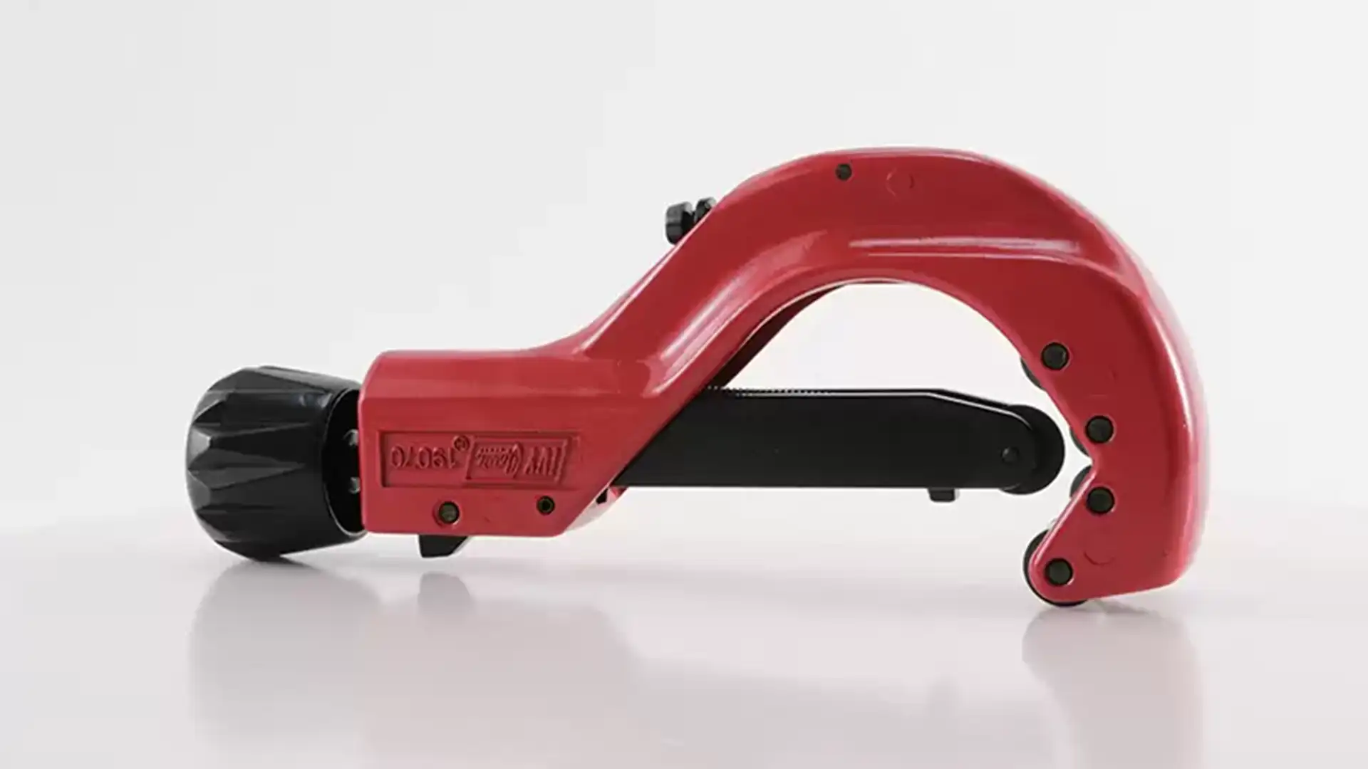 Product shot of red pipe cutter.